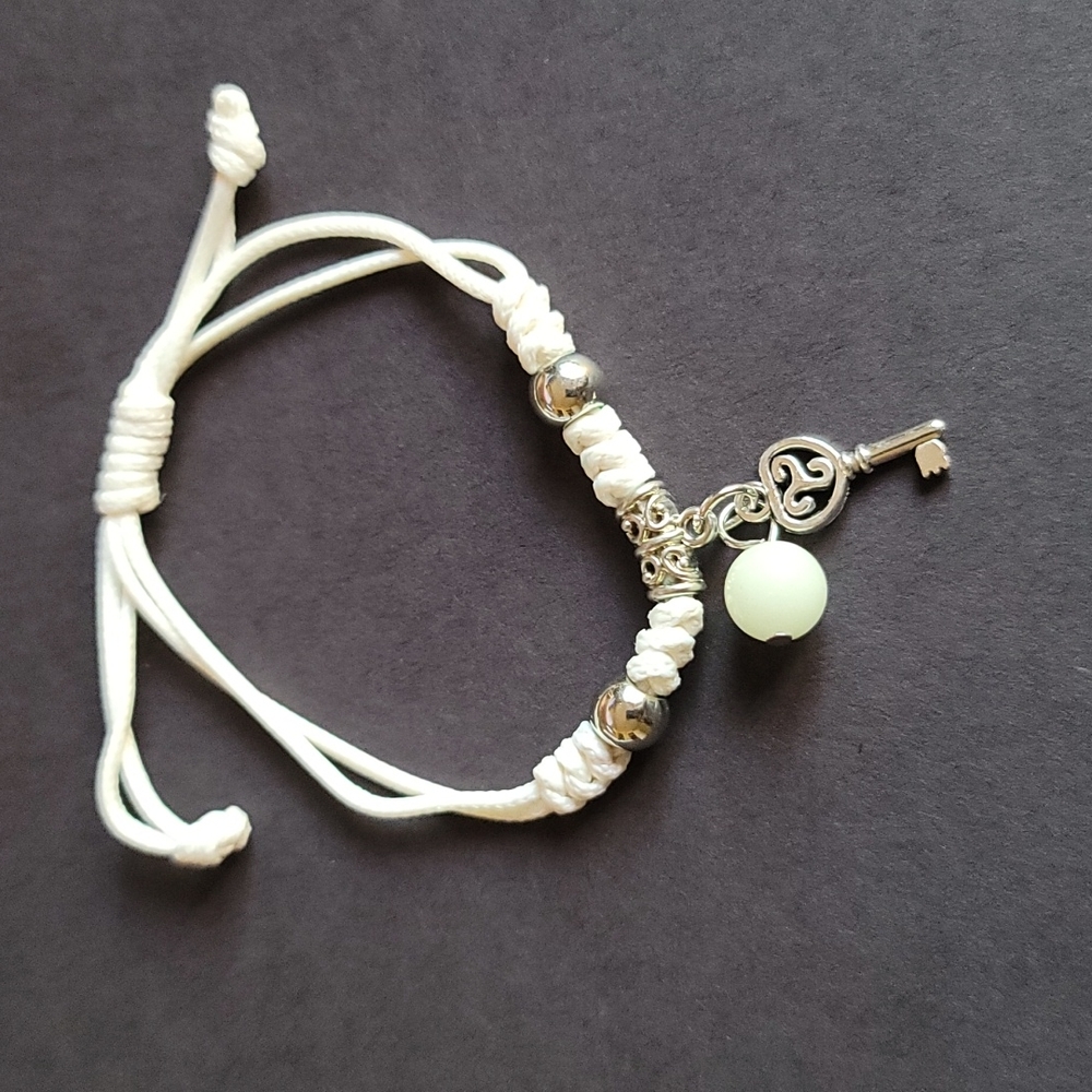 Glow in the dark "Key" Bracelet